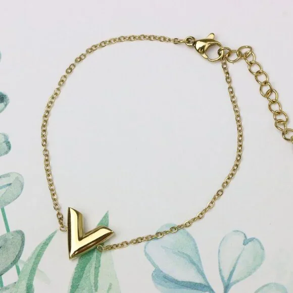 Yellow Gold Plated Chevron V Shape Charm Bracelet Adjustable, XPBL0624 - Picture 5 of 12